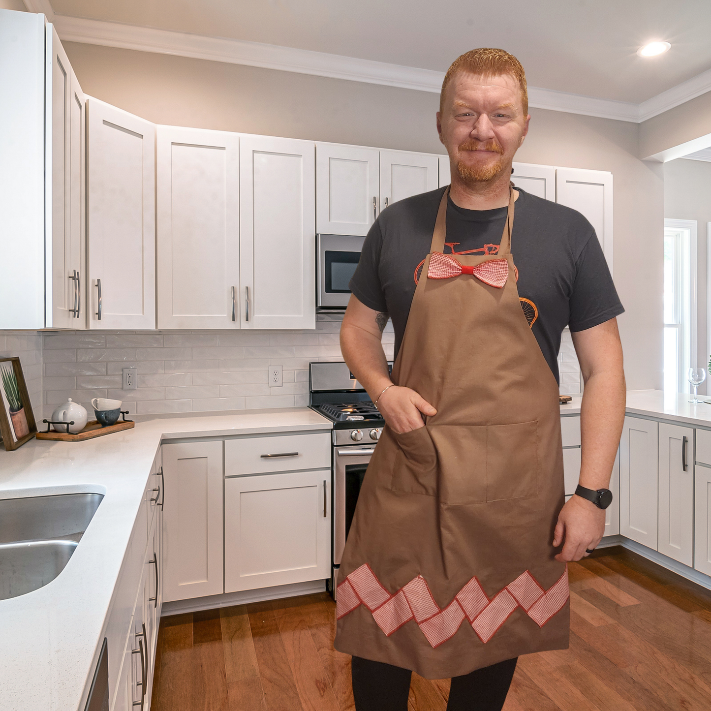 Gingerbread Baker Apron – Holiday Sewing Pattern PDF